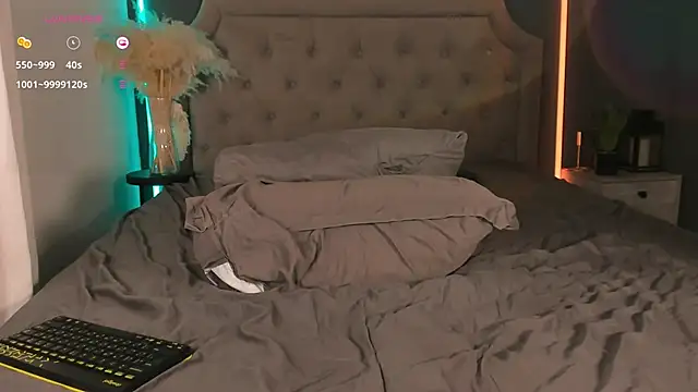 Asti West online show from 10/04/25, 12:58