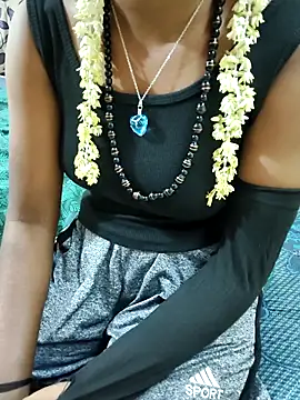 Chennai-couples online show from 10/13/25, 09:04