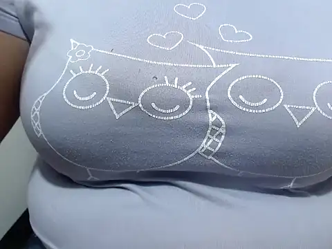 Snapshot of Biigg_xxx chatting on 04/10/26, 01:16 Biigg xxx online show from 04/10/26, 01:16