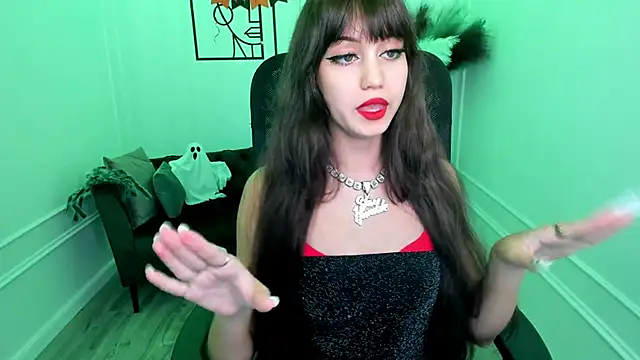 TiffanyYounge online show from 10/23/25, 11:20