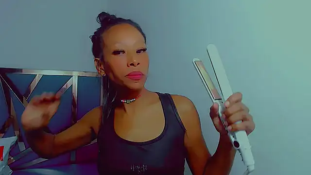 monserrath bitch naughty online show from 11/20/25, 04:23