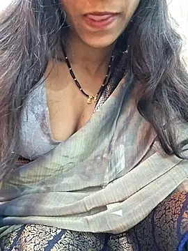 Snapshot of sexy_cpl_mh12 chatting on 03/23/26, 04:05 sexy cpl mh12 online show from 03/23/26, 04:05