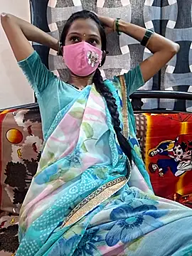 Snapshot of sexy_cpl_mh12 chatting on 04/04/26, 04:33 sexy cpl mh12 online show from 04/04/26, 04:33