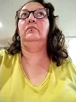 -saraqueen- online show from 11/20/25, 04:51