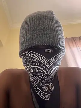 Bandana-Lad online show from 10/26/25, 08:42