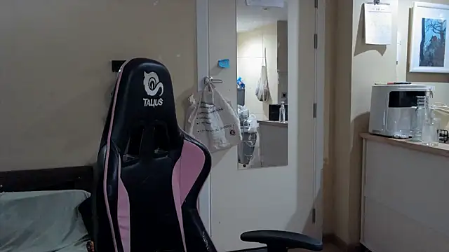 junokun22 online show from 10/10/25, 06:07