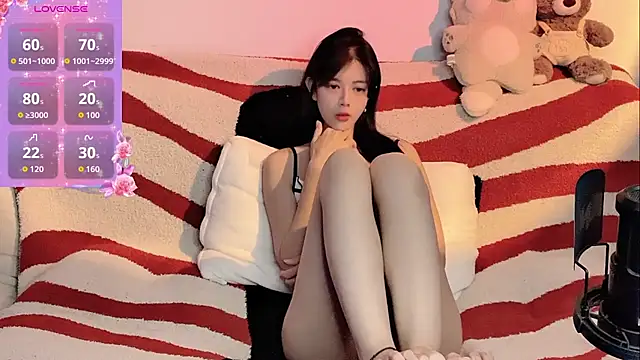 Nuomio online show from 02/03/26, 05:07