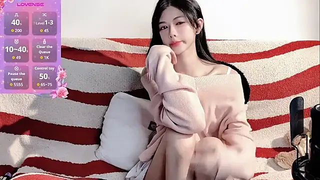 Snapshot of Nuomio chatting on 03/26/26, 04:12 Nuomio online show from 03/26/26, 04:12