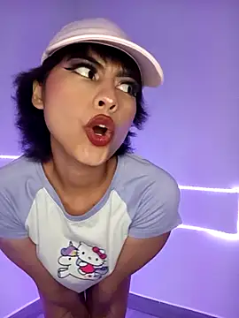 Snapshot of Eva_Feller69 chatting on 10/28/25, 11:40 Eva Feller69 online show from 10/28/25, 11:40