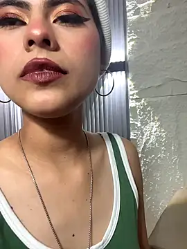 Snapshot of Eva_Feller69 chatting on 11/12/25, 03:07 Eva Feller69 online show from 11/12/25, 03:07