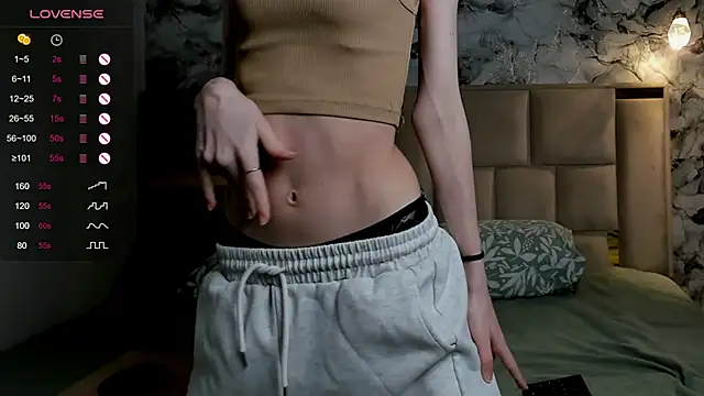 Snapshot of EchoLuxe chatting on 03/19/26, 09:52 EchoLuxe online show from 03/19/26, 09:52