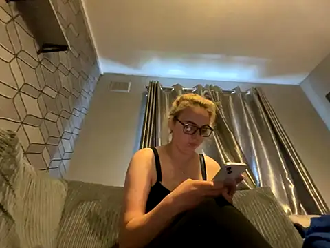 TabbyLovexox online show from 10/14/25, 01:23