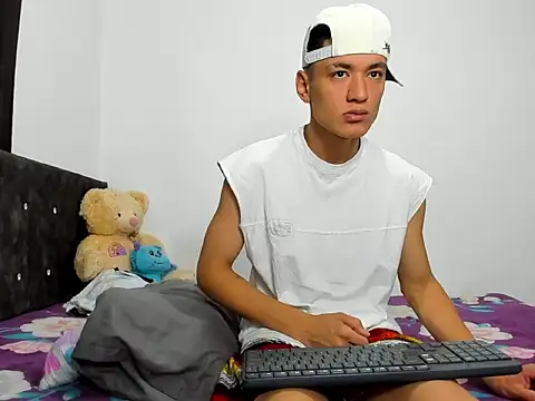 Snapshot of dylan_navas chatting on 11/30/25, 09:30 dylan navas online show from 11/30/25, 09:30