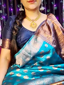 Snapshot of traditional_Jaanvi chatting on 03/19/26, 01:59 traditional Jaanvi online show from 03/19/26, 01:59