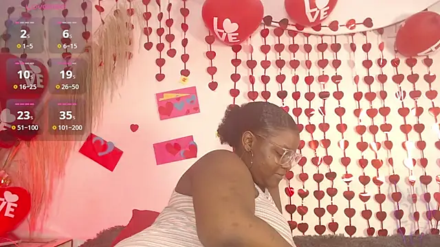 Snapshot of Kim_Browns chatting on 02/07/26, 02:48 Kim Browns online show from 02/07/26, 02:48