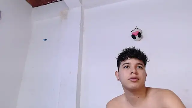 Snapshot of Dominic_king7 chatting on 10/19/25, 09:15 Dominic king7 online show from 10/19/25, 09:15