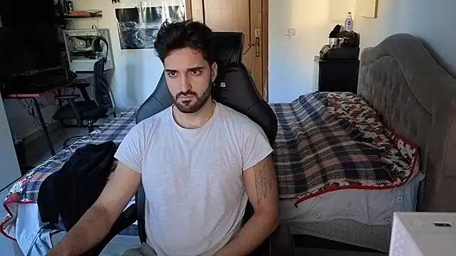 Al3xox02 online show from 01/14/26, 11:38