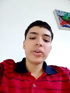 Snapshot of Stevenmonsalve chatting on 10/04/25, 09:46 Stevenmonsalve online show from 10/04/25, 09:46