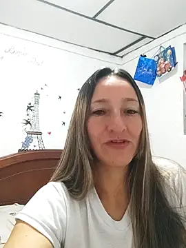 Keila10 online show from 11/26/25, 05:30