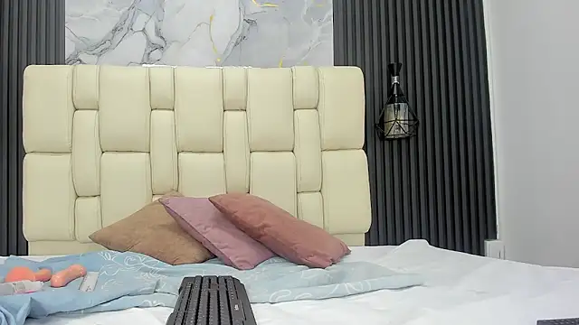 Snapshot of antonelasc chatting on 10/07/25, 08:50 antonelasc online show from 10/07/25, 08:50