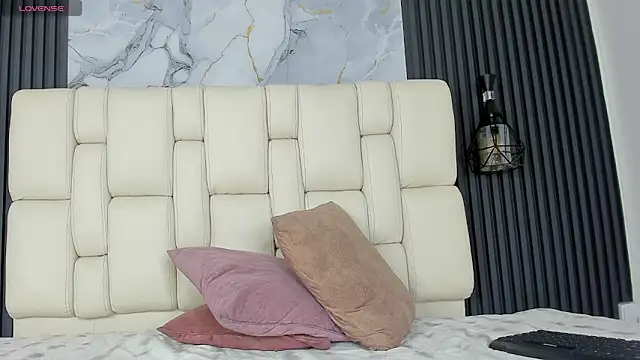 Snapshot of antonelasc chatting on 10/14/25, 08:09 antonelasc online show from 10/14/25, 08:09