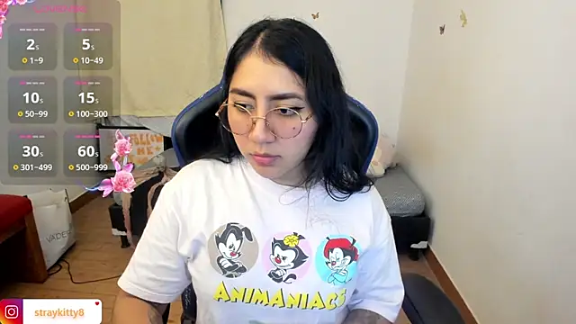 LoveLyy- online show from 01/05/26, 10:57