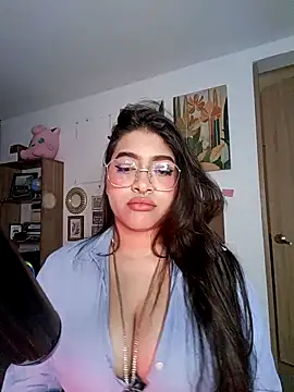 Snapshot of Ladylolasmtih chatting on 10/09/25, 11:58 Ladylolasmtih online show from 10/09/25, 11:58