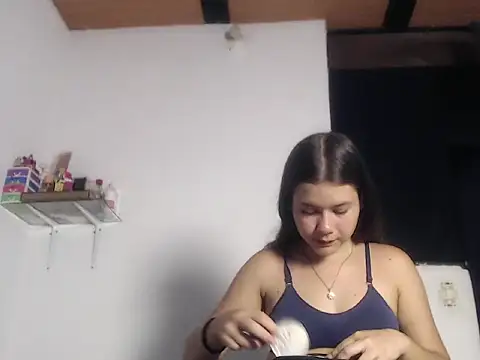 Saraa loove online show from 10/27/25, 06:56