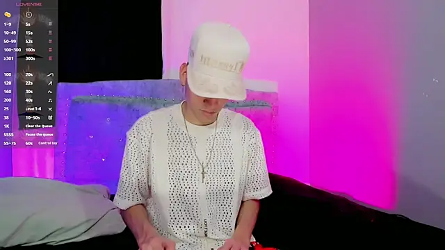 lopez and jesus online show from 10/15/25, 04:23