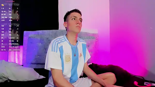 lopez and jesus online show from 10/16/25, 04:02