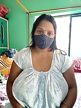 Snapshot of Shiyalsen chatting on 11/06/25, 08:26 Shiyalsen online show from 11/06/25, 08:26