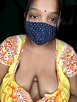 Snapshot of Shiyalsen chatting on 12/14/25, 01:11 Shiyalsen online show from 12/14/25, 01:11