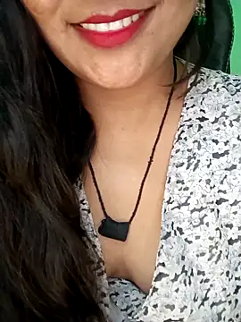 Rashmi 011 online show from 11/26/25, 11:22