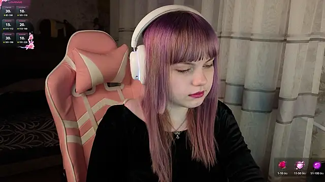 KristiBloom online show from 03/06/26, 09:44