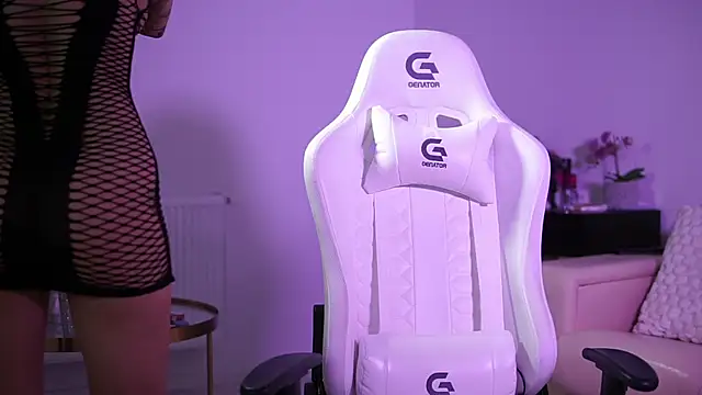 GiaInked online show from 11/29/25, 09:29