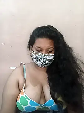 Snapshot of Mallika-collage chatting on 10/19/25, 04:51 Mallika-collage online show from 10/19/25, 04:51