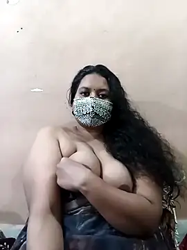 Snapshot of Mallika-collage chatting on 04/06/26, 01:14 Mallika-collage online show from 04/06/26, 01:14