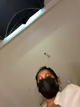 Monica  Bellucci   online show from 03/18/26, 05:43