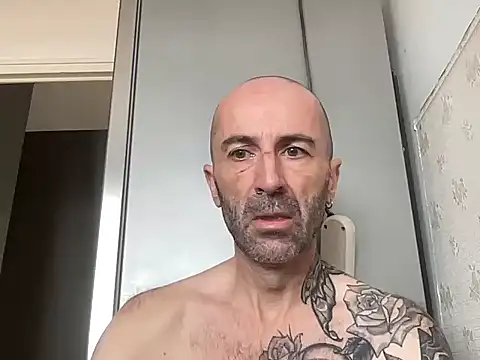 slave44nantes online show from 12/02/25, 01:28