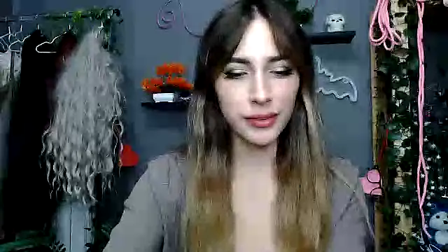 Walleriana online show from 10/14/25, 09:26