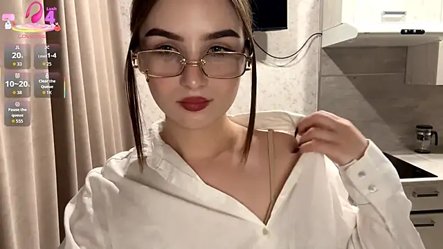 RinaModel online show from 10/31/25, 06:09