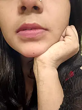 Beautiful Eye online show from 12/16/25, 06:02