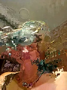 Snapshot of xcrazzycat chatting on 11/06/25, 09:48 xcrazzycat online show from 11/06/25, 09:48