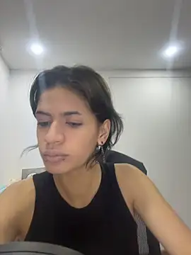 sukulaurens online show from 07/25/26, 06:00