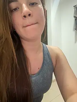 Snapshot of AnastasiaGrey___ chatting on 10/24/25, 08:05 AnastasiaGrey    online show from 10/24/25, 08:05