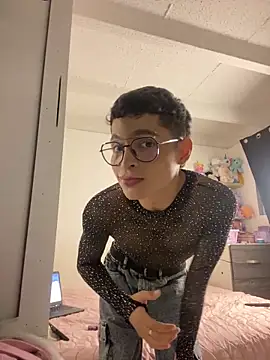 Snapshot of ARES_LANE chatting on 12/22/25, 02:52 ARES LANE online show from 12/22/25, 02:52