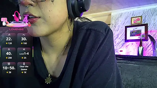 zora blue777 online show from 02/28/26, 11:06