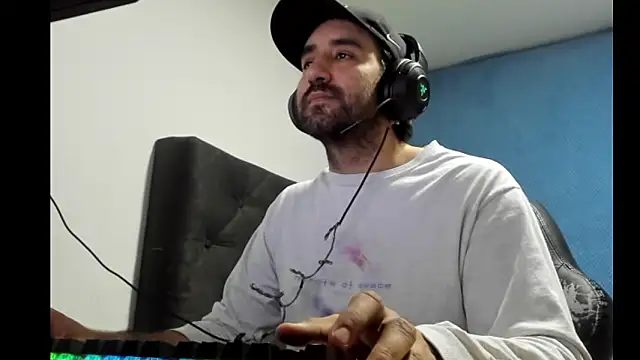 coolfriki online show from 02/03/26, 06:40