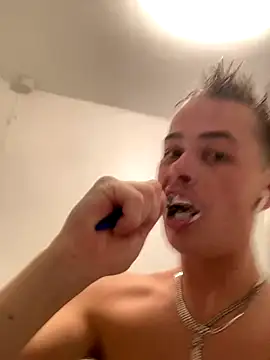 Snapshot of Bigflex1738 chatting on 11/04/25, 07:57 Bigflex1738 online show from 11/04/25, 07:57