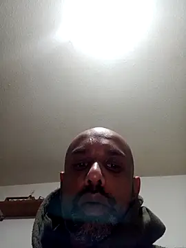 T1T012 online show from 04/04/26, 01:59